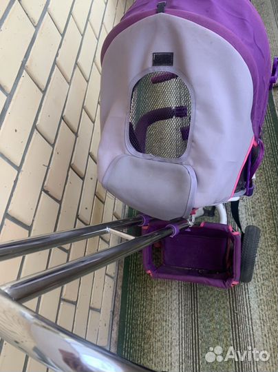 Трехколесный велосипед с ручкой