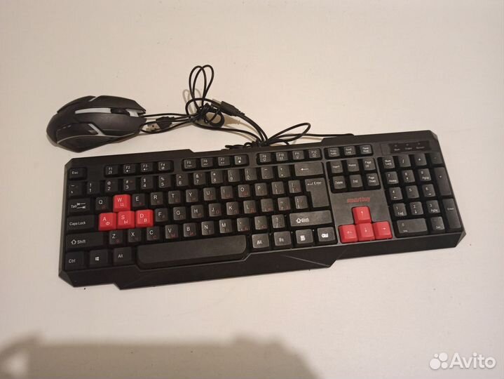 Игровая клавиатура и мышка