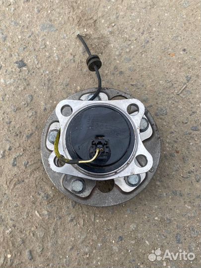 Ступица задняя новая Тойота Королла 150