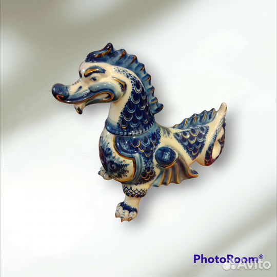 Фарфоровые драконы