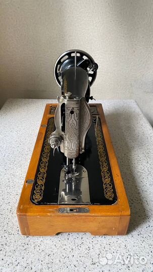 Швейная машинка ручная