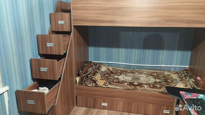 Двухъярусная кровать детская