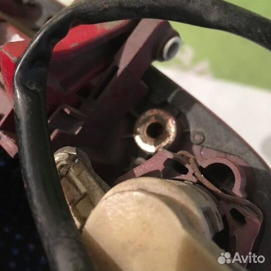 Ручка двери передней наружная правая Мазда Проте