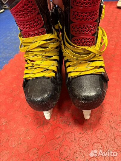 Хоккейные коньки bauer vapor 1x