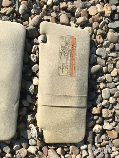 Солнцезащитный козырек Toyota Noah 2002