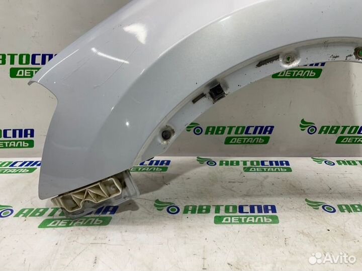 Крыло переднее левое Nissan Qashqai кроссовер