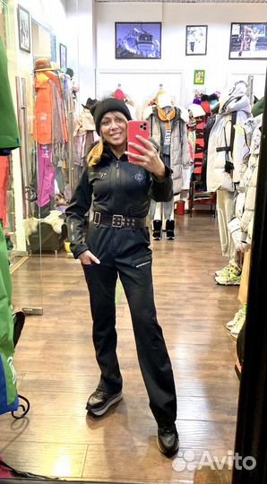 Горнолыжные костюмы и комбинезоны luxury