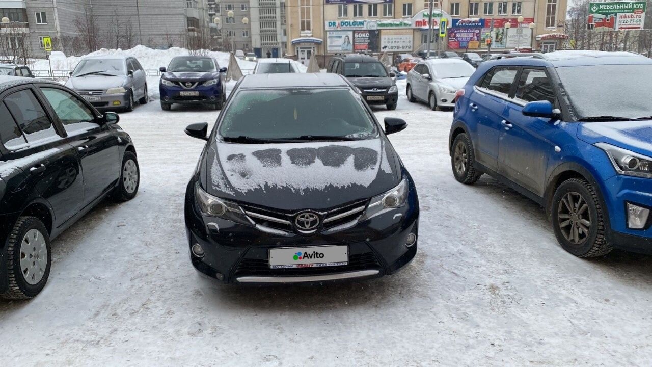 Toyota Auris: фото владельца