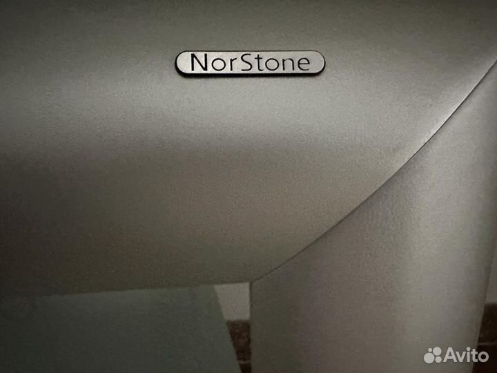 Столик под телевизор и технику