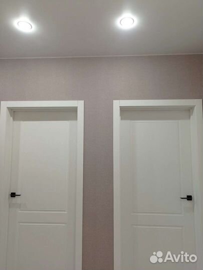 Дверь межкомнатная белая
