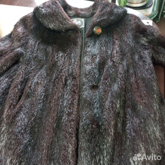 Нутриевая шуба