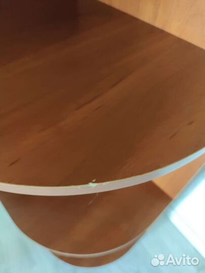 Книжные полки