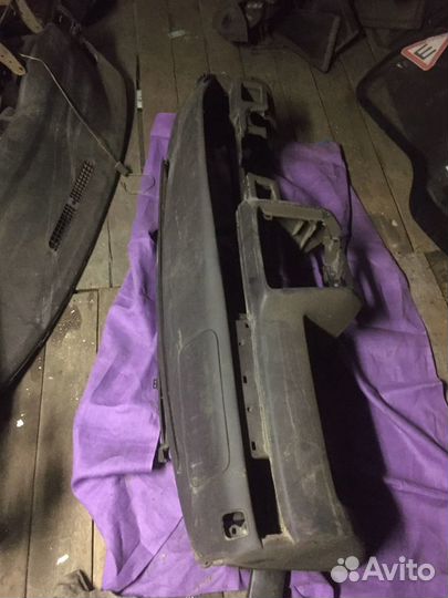 Торпедо Toyota crown S151