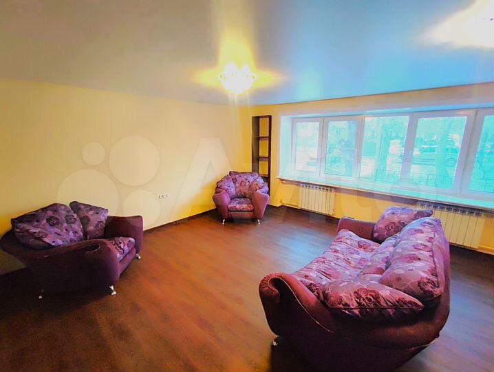 3-к. квартира, 70 м², 1/9 эт.