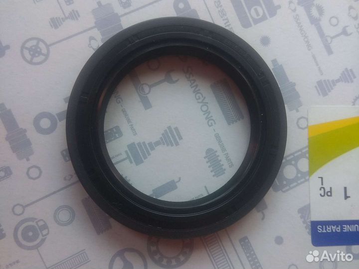 Сальник коленвала передний Санг енг