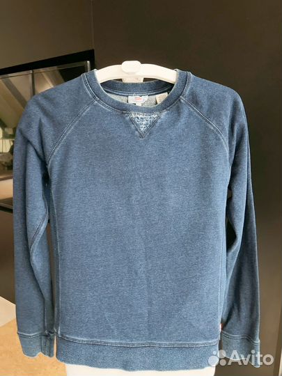 Свитшот женский Levis