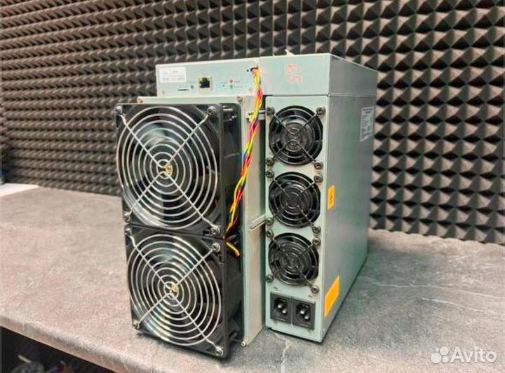 Asic antminer l7 8800m б/у состояние отл