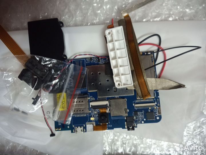 Сенсорное стекло для планшета BQ Armor Pro plus