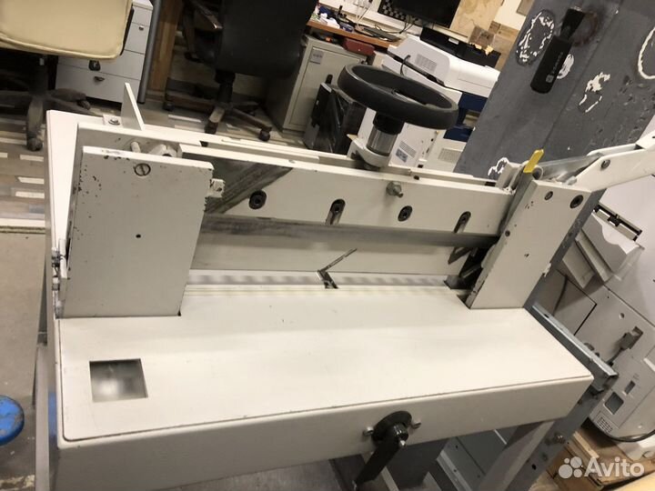 Резак для бумаги Ideal 4700