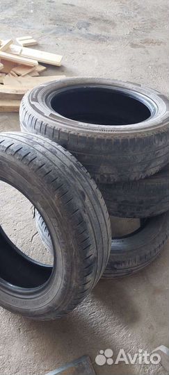 Nexen Roadian CT8 215/65 R17 104