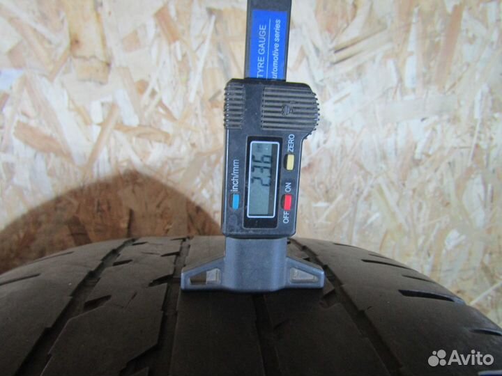 Bridgestone Dueler H/T 684II 275/50 R22