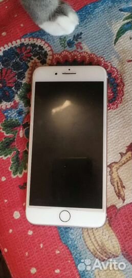 Телефон iPhone 8 plus