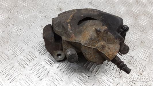 Суппорт тормозной передний правый renault megane 3