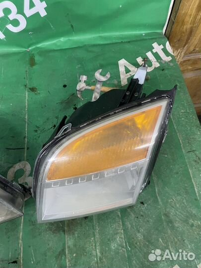 Передняя левая фара Ford Fusion