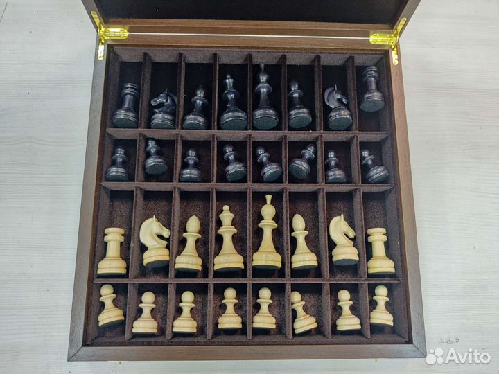 Шахматы венге дуб в ларце с утяжелением