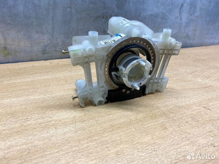 Датчик угла поворота руля Mazda 6 GG LF18 2005