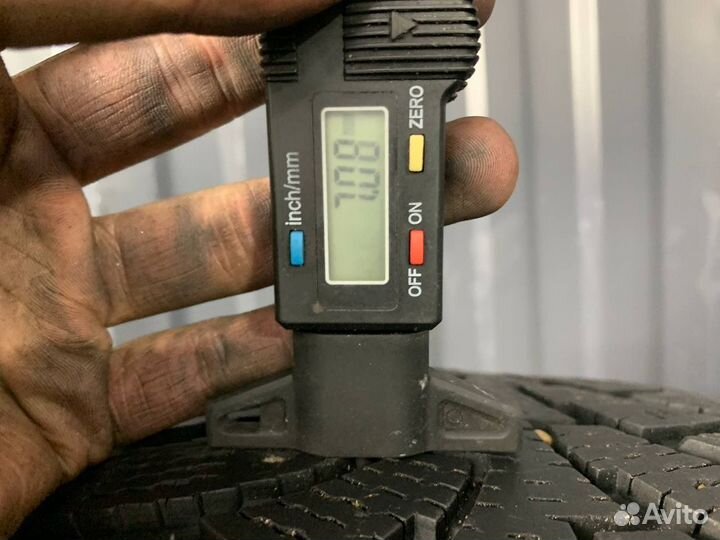 Nokian Tyres Hakkapeliitta 4 205/55 R16 94T