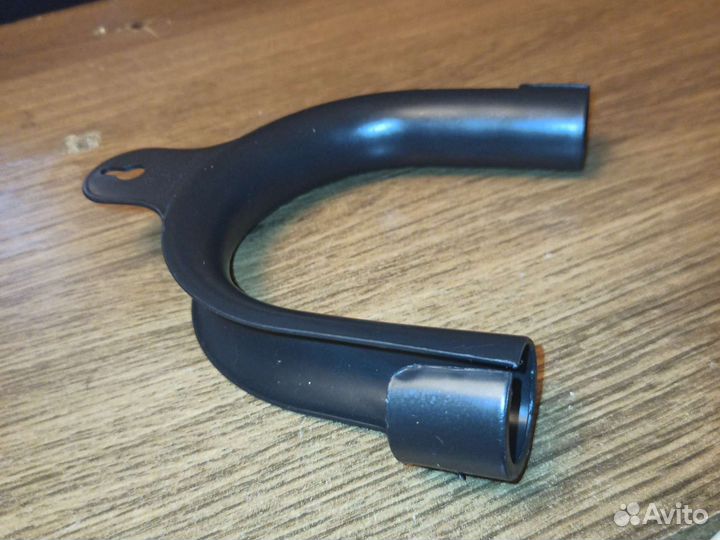 Крепеж для шланга стиральной машины