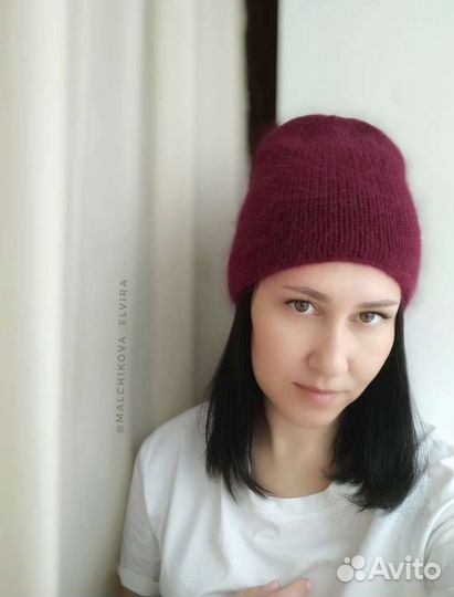 Женская шапка