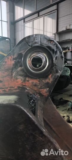 Ремонт спецтехники расточка и наплавка отверстий