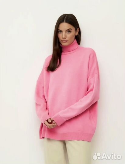 Свитер женский