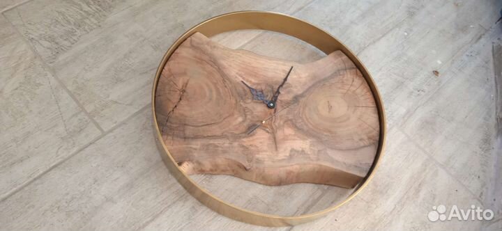 Часы в стиле лофт