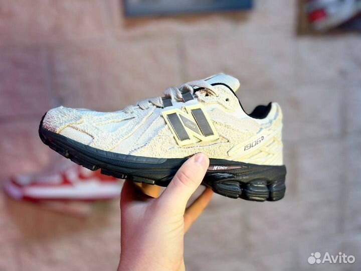 New Balance 1906 D