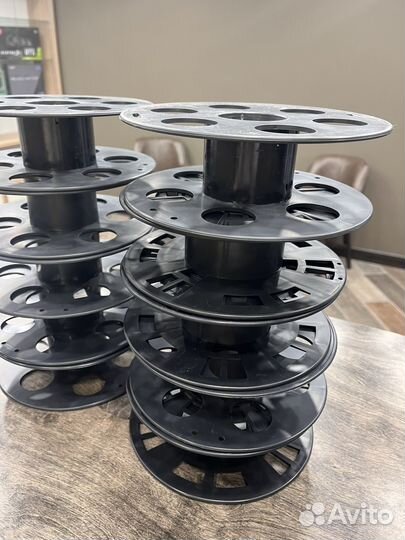 Катушка пластиковая