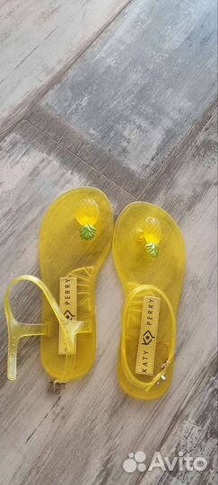 Шлепанцы katyPerry 35р