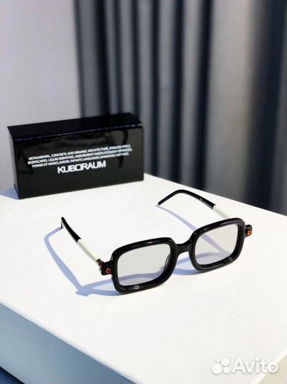 Очки kuboraum