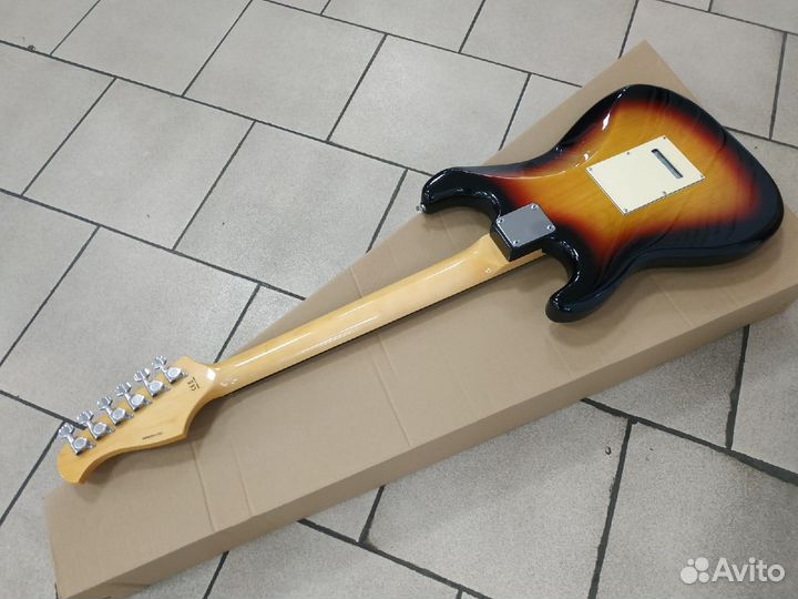 Электрогитара новая Prodipe