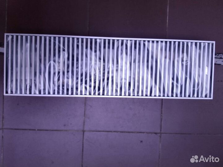 Внутрипольный конвекторы разных цветов и размеров