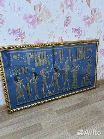 Египетский папирус в дорогой раме