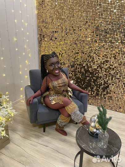 Ростовая кукла шуточный стриптиз мулатка