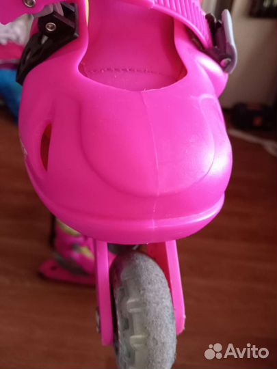 Роликовые коньки