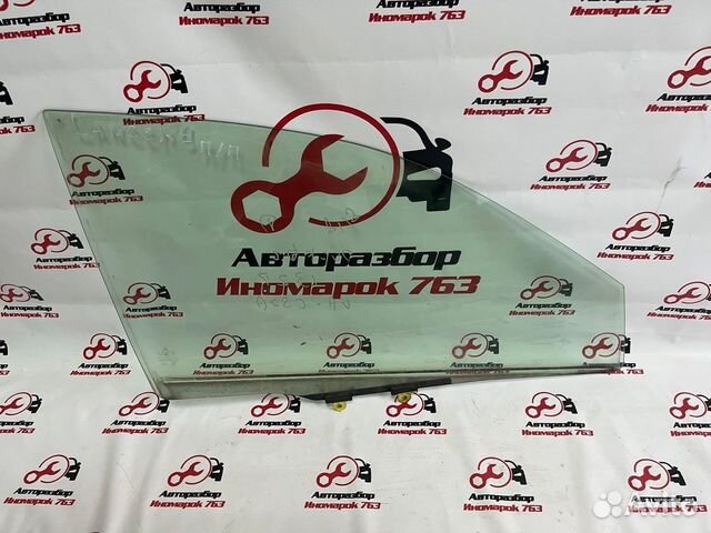 Стекло передней правой двери на Mitsubishi Lancer9