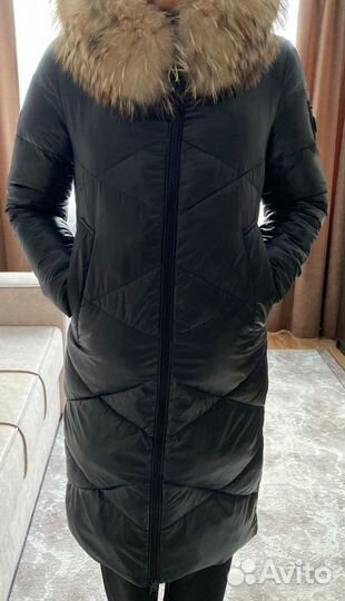 Пуховик женский 42 44