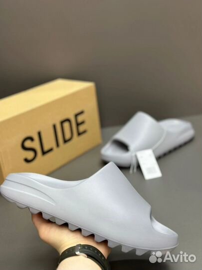 Adidas Yeezy slide