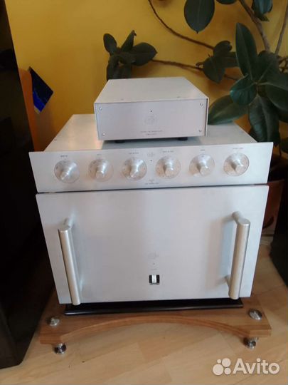 Стереосистема класса HI-END