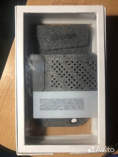 Спортивный чехол Incase Sports Armband 5/5S/SE